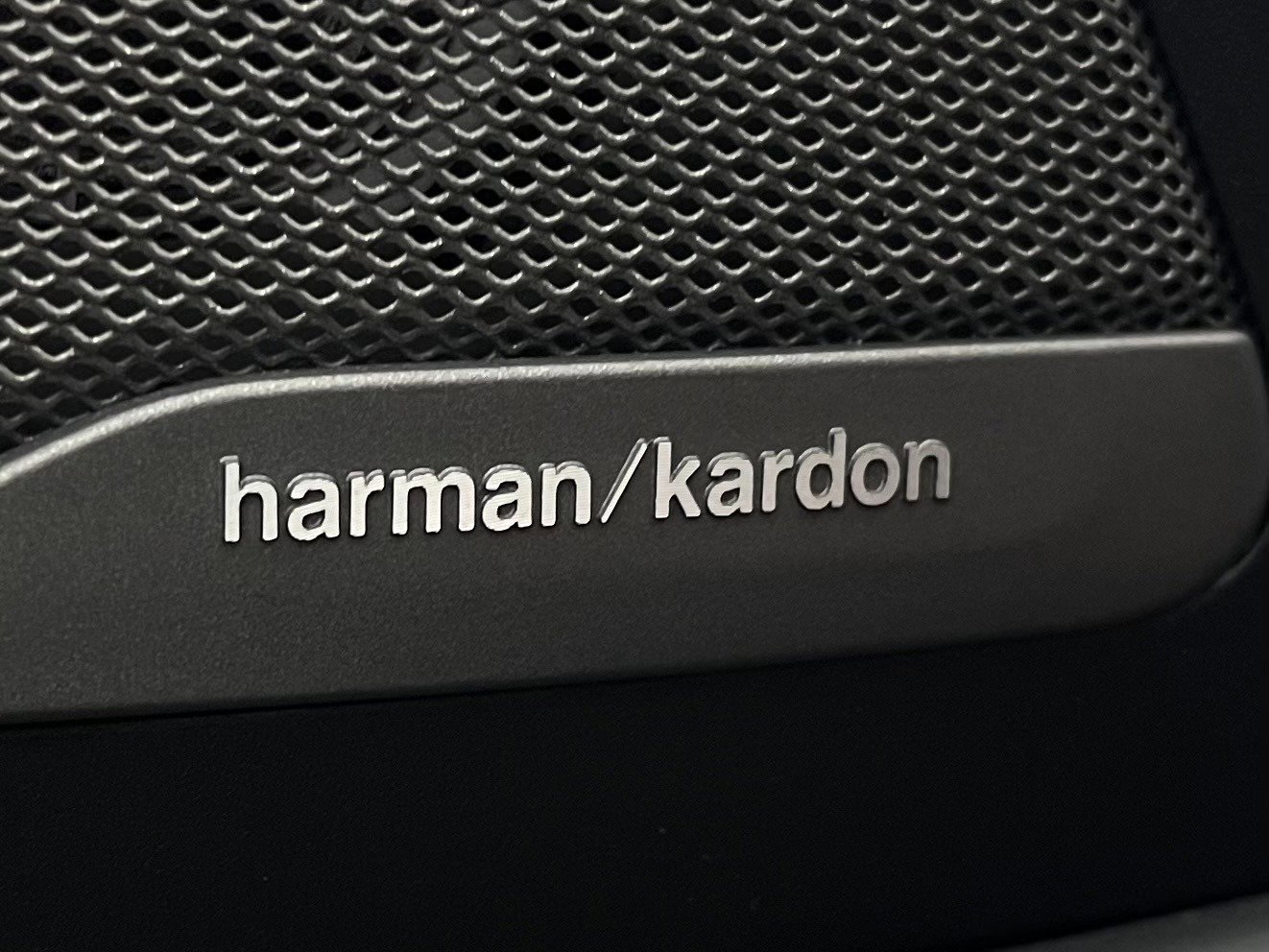 Used 2022 BMW X5 M50i w/ Executive Package image 71