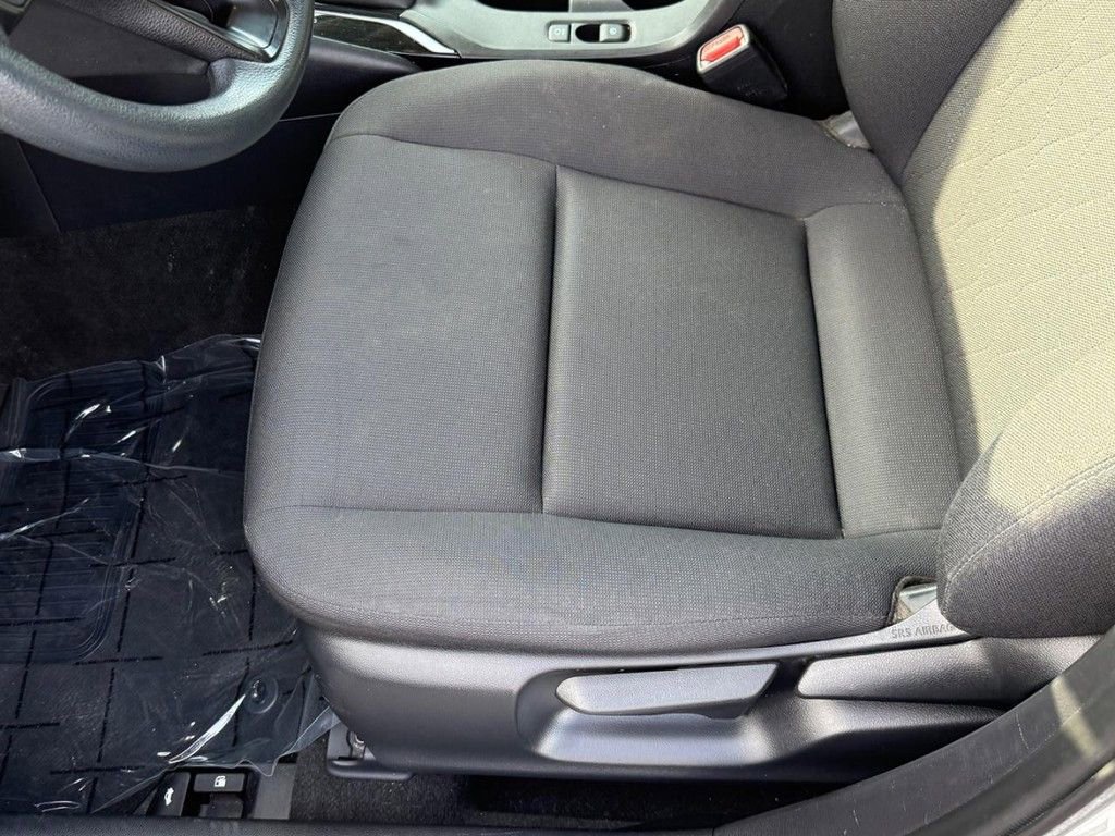 Used 2024 Toyota Corolla LE FWD image 21
