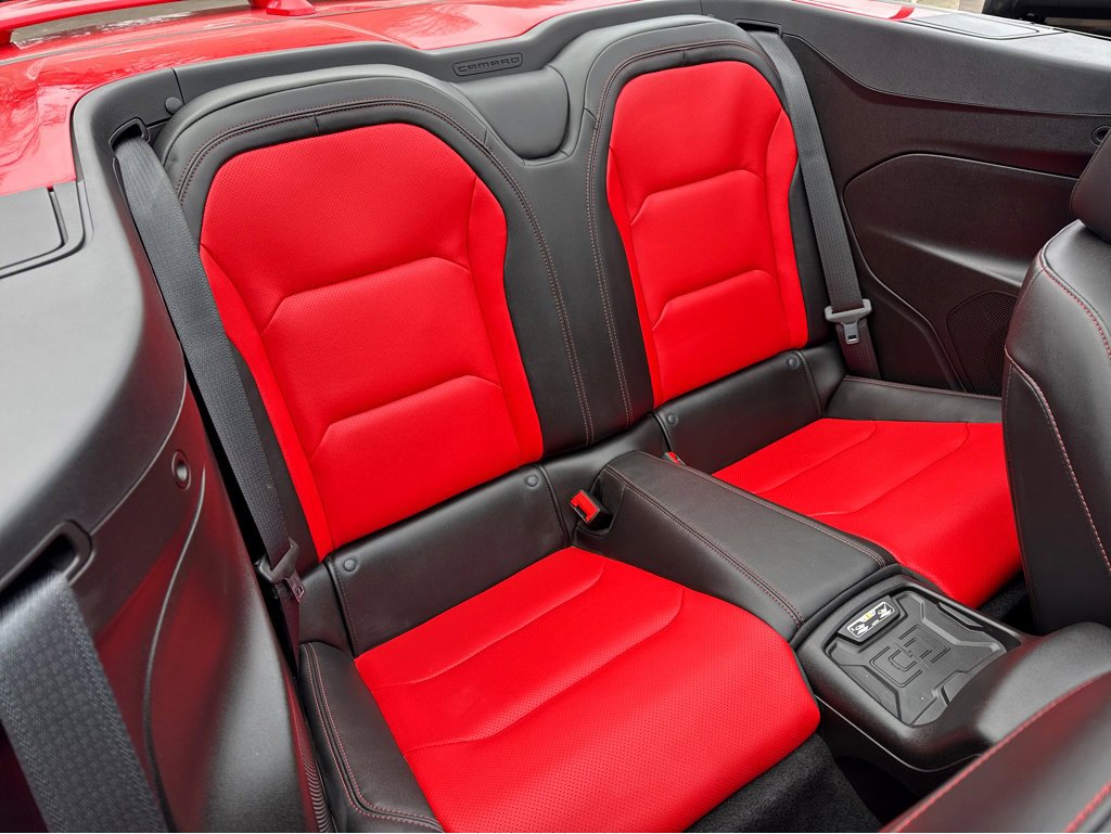 Used 2021 Chevrolet Camaro SS image 9