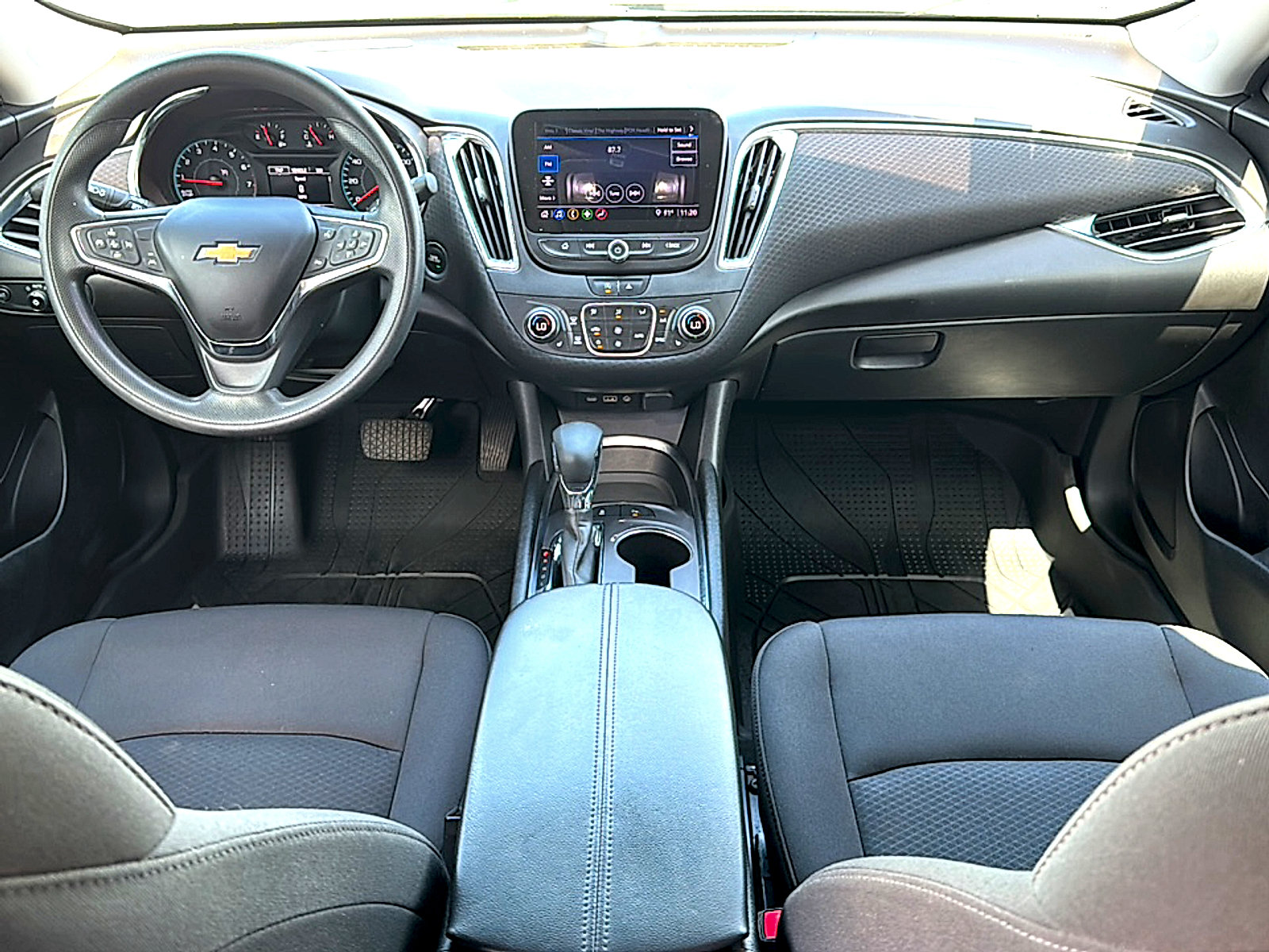 Used 2021 Chevrolet Malibu LT FWD image 20