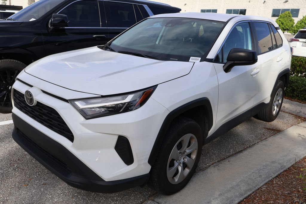 Used 2023 Toyota RAV4 LE image 2