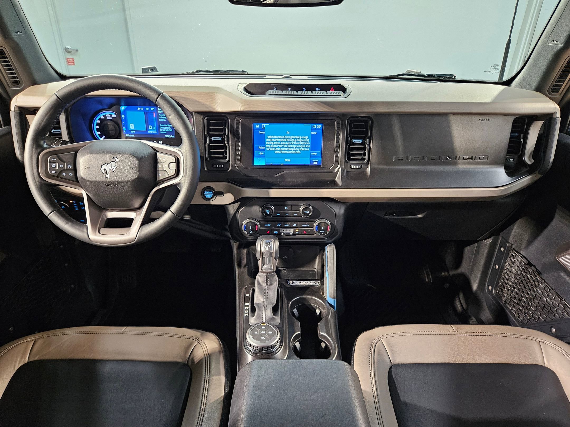 Used 2022 Ford Bronco Wildtrak image 10