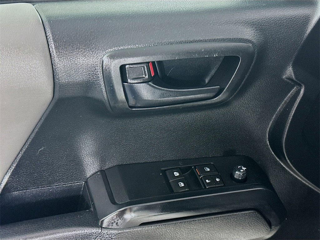 Used 2019 Toyota Tacoma SR image 25