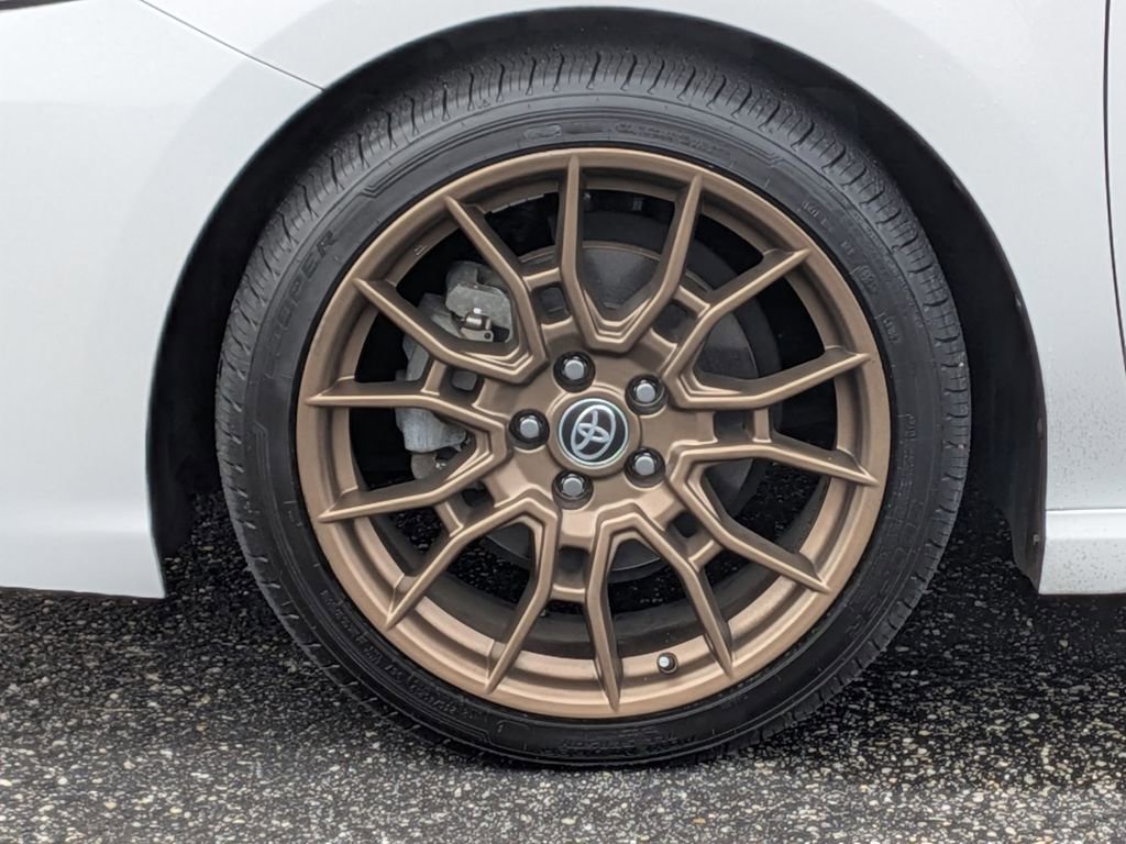 Used 2023 Toyota Camry SE image 11