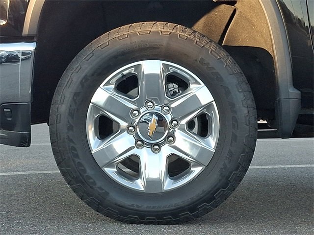 Used 2021 Chevrolet Silverado 2500 LTZ w/ LTZ Plus Package image 8