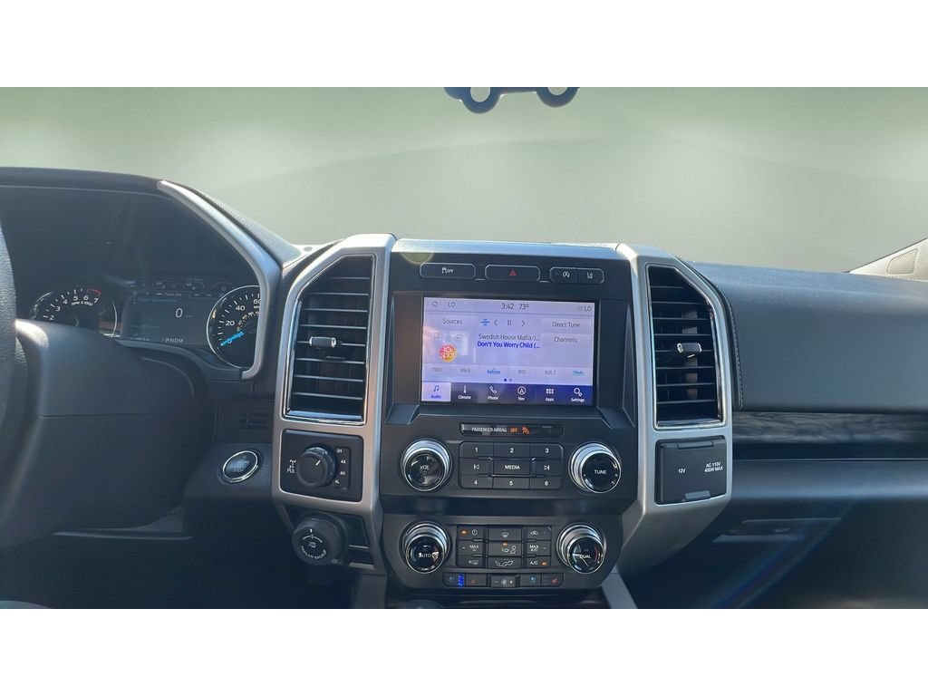 Used 2020 Ford F150 Lariat w/ Equipment Group 502A Luxury AWD/4WD image 17