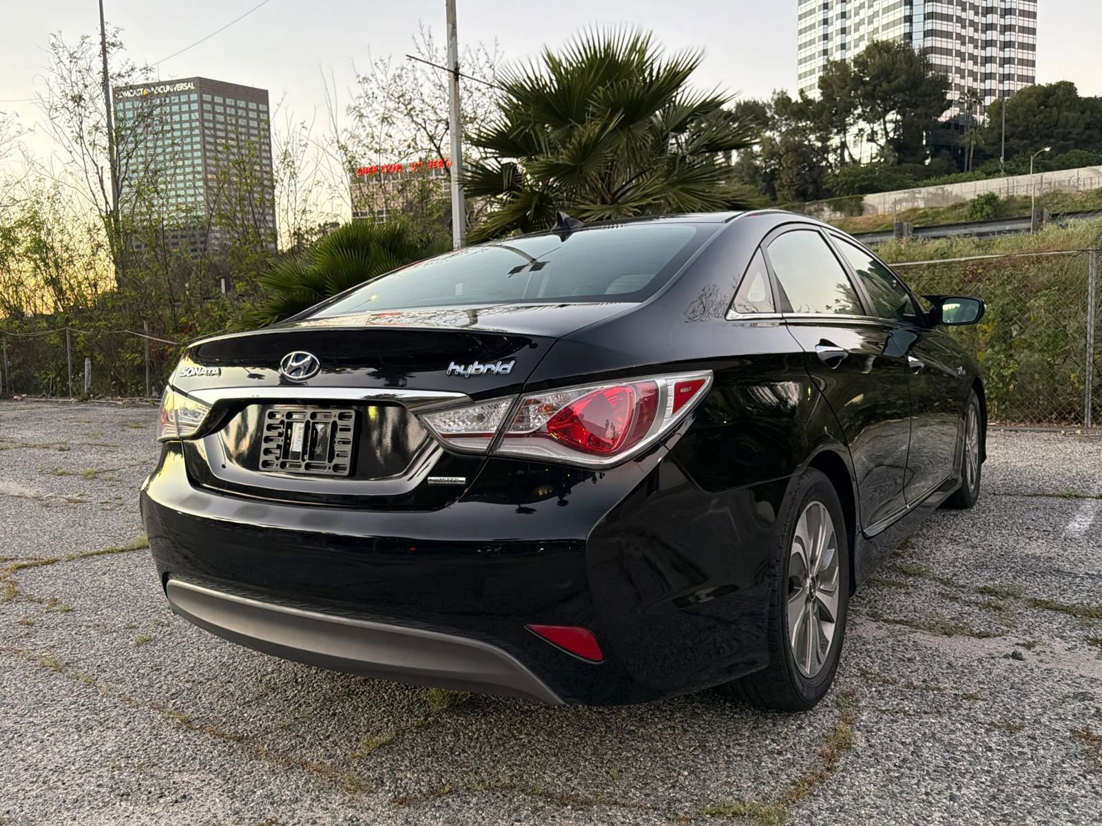 Used 2014 Hyundai Sonata Limited image 4