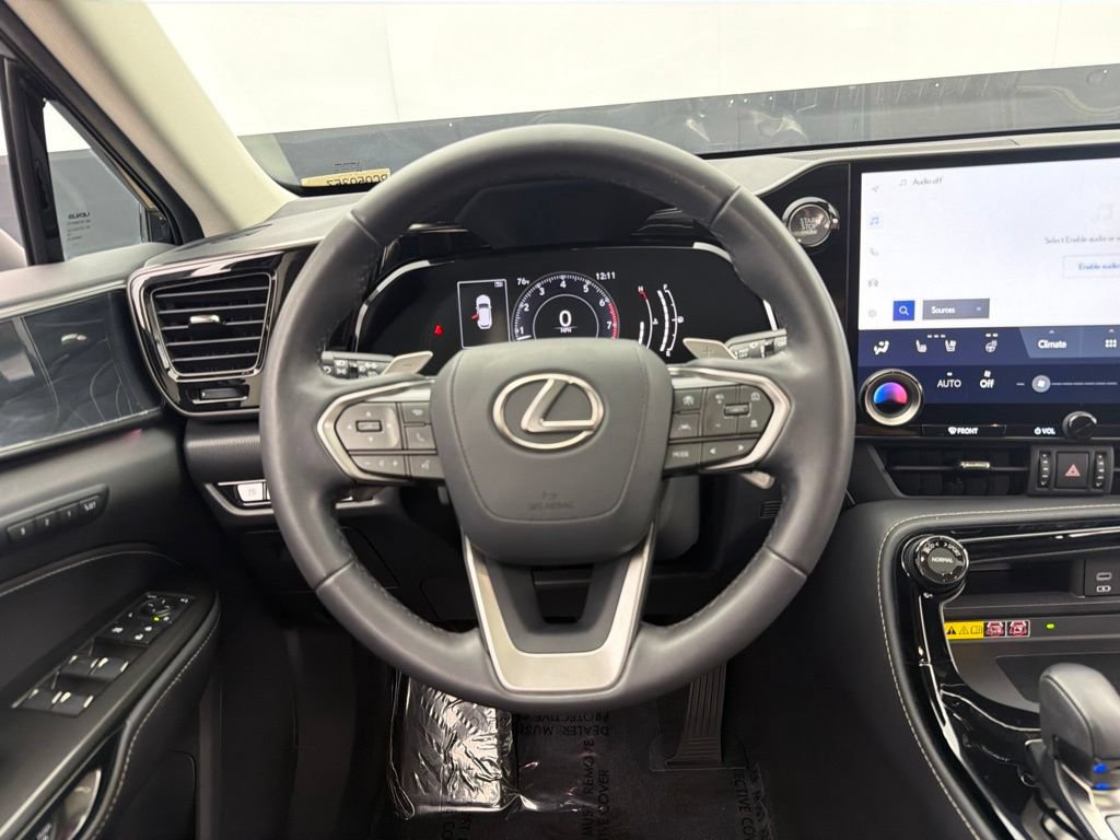 Used 2024 Lexus NX 350 AWD image 9