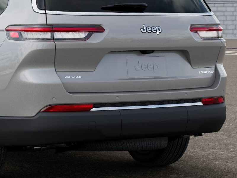 New 2026 Jeep Grand Cherokee L Limited AWD/4WD image 13