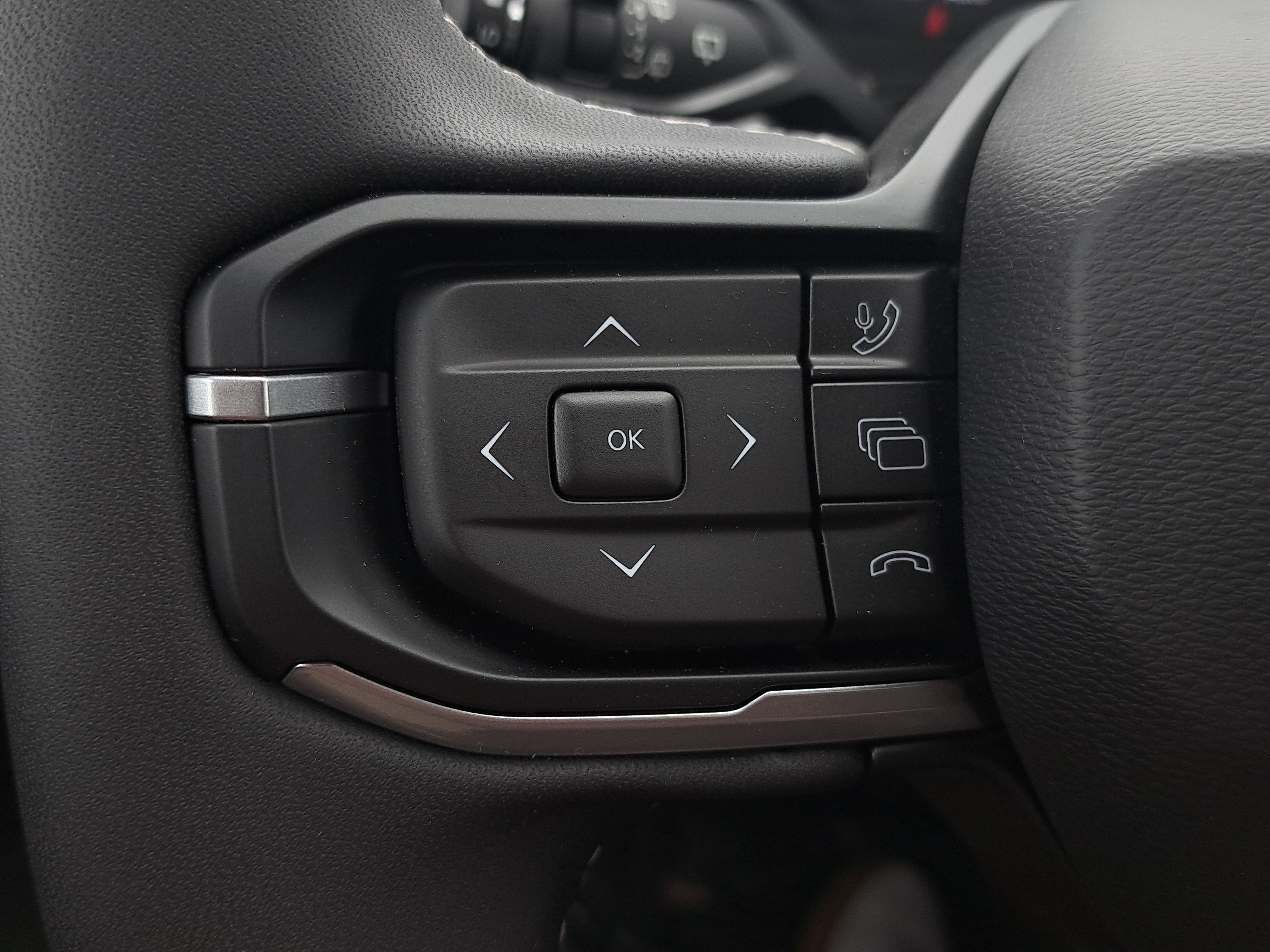 New 2026 Jeep Cherokee Limited AWD/4WD image 23