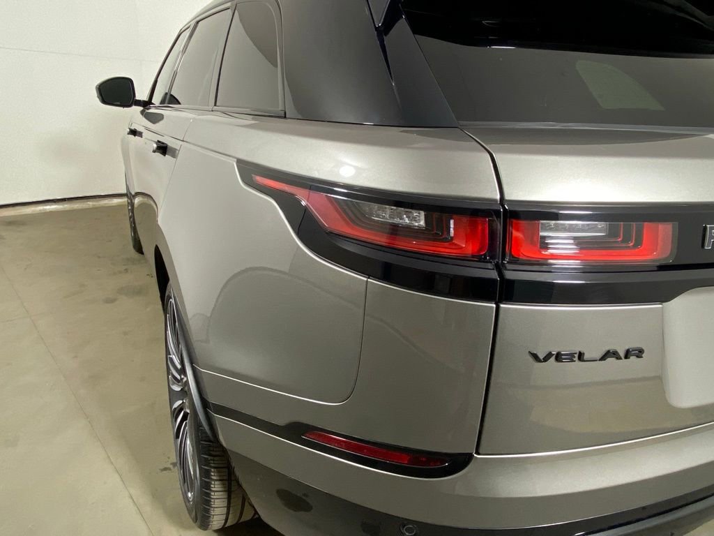 Used 2022 Land Rover Range Rover Velar R-Dynamic S video 3