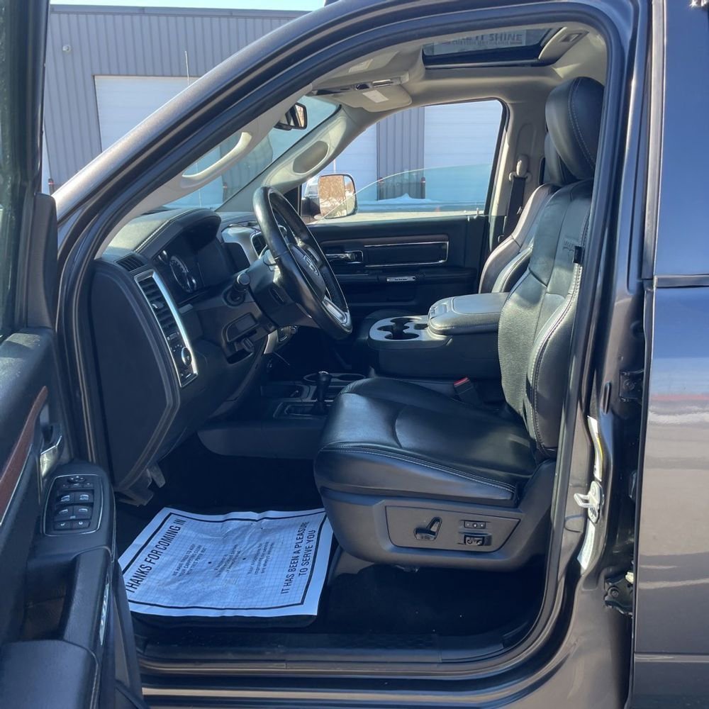 Used 2016 RAM 2500 Power Wagon Laramie image 8