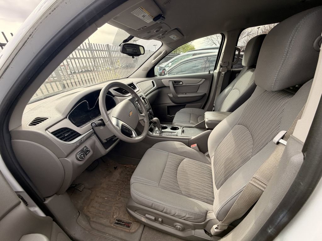 Used 2016 Chevrolet Traverse LT AWD/4WD image 3