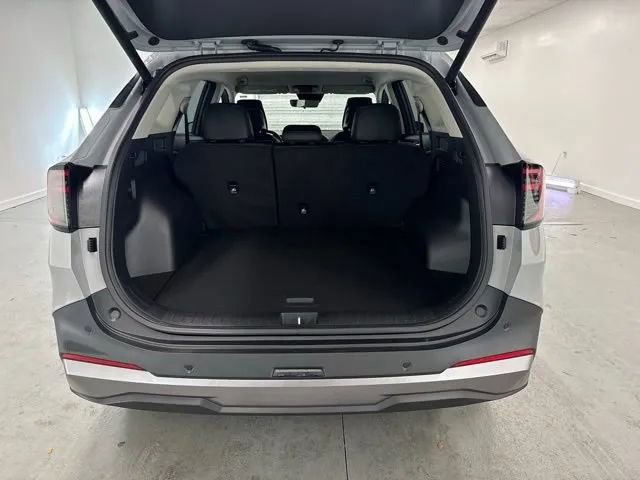 Used 2026 Kia Sportage EX FWD image 7