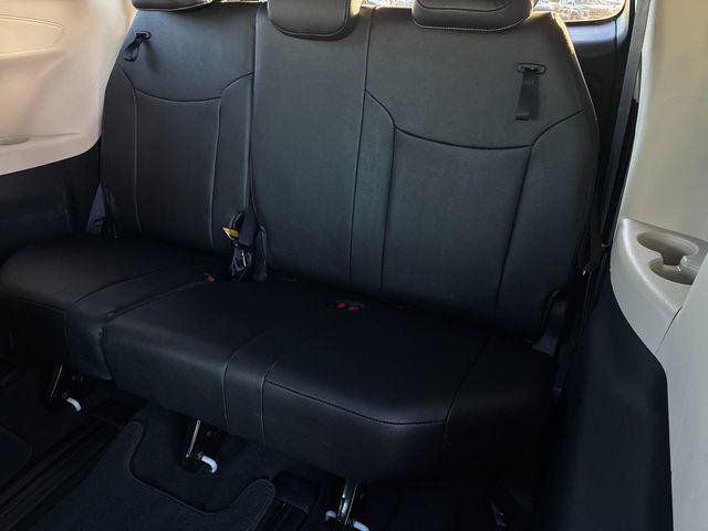 Certified 2026 Toyota Sienna Limited FWD image 16