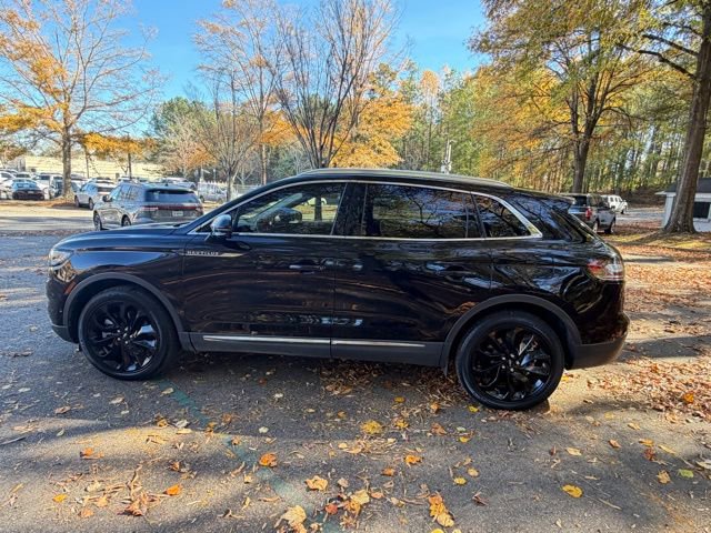 Certified 2022 Lincoln Nautilus Reserve image 3