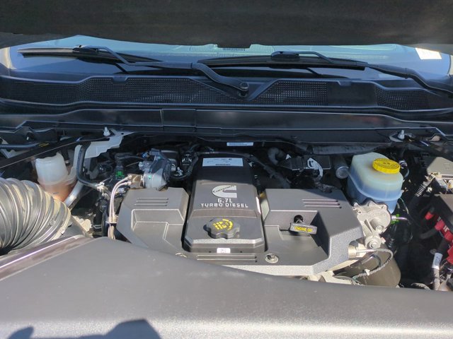 Used 2022 RAM 2500 Limited w/ Night Edition AWD/4WD image 31