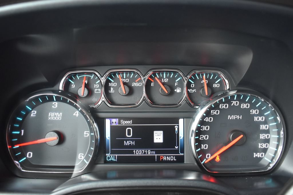 Used 2018 Chevrolet Silverado 1500 LT w/ LT Fleet Plus Package AWD/4WD image 17