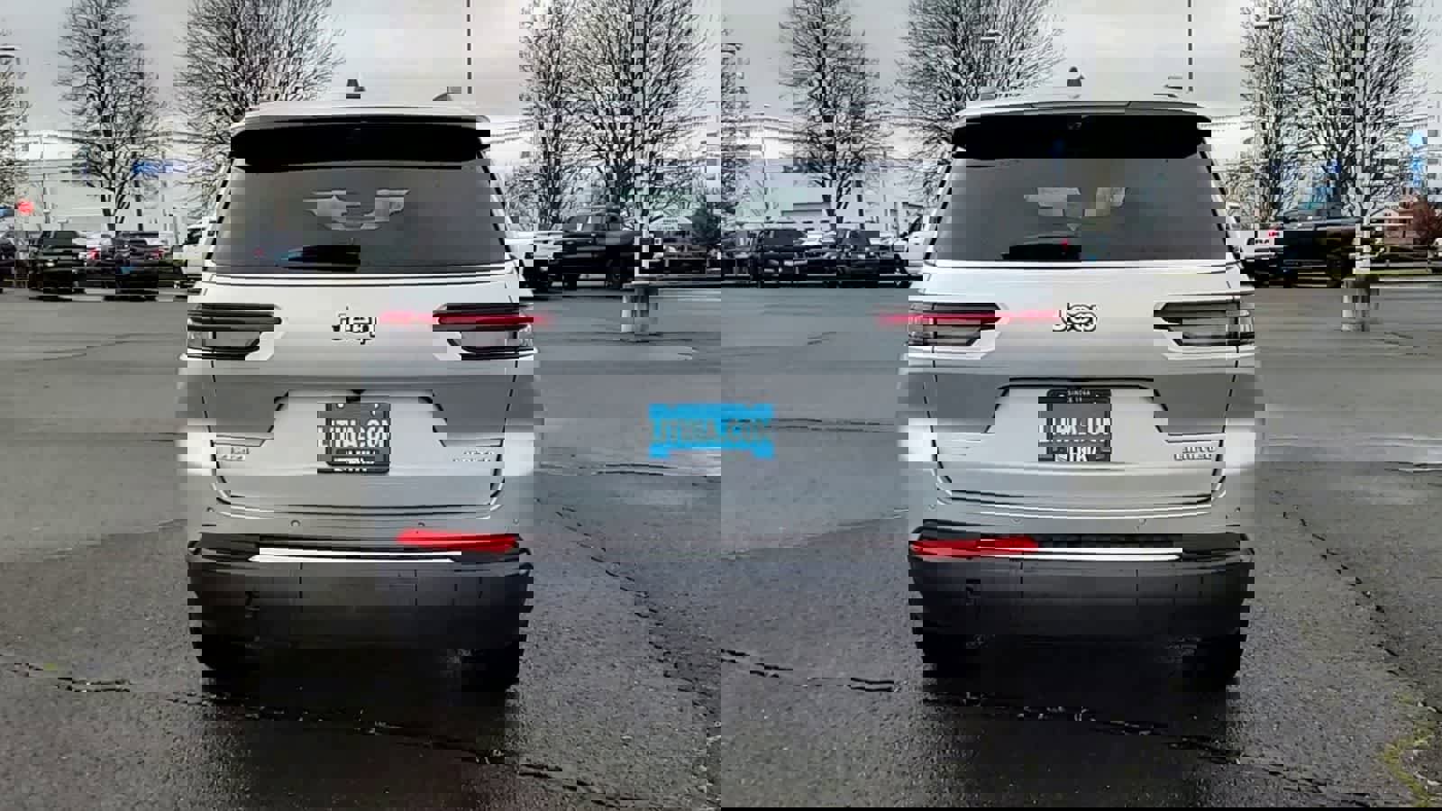 Used 2024 Jeep Grand Cherokee L Limited w/ Luxury Tech Group II image 7