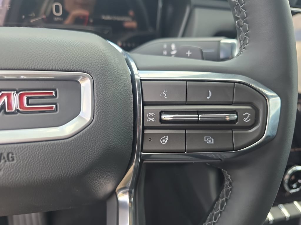 New 2027 GMC Terrain Elevation w/ Elevation Premium Package FWD image 18