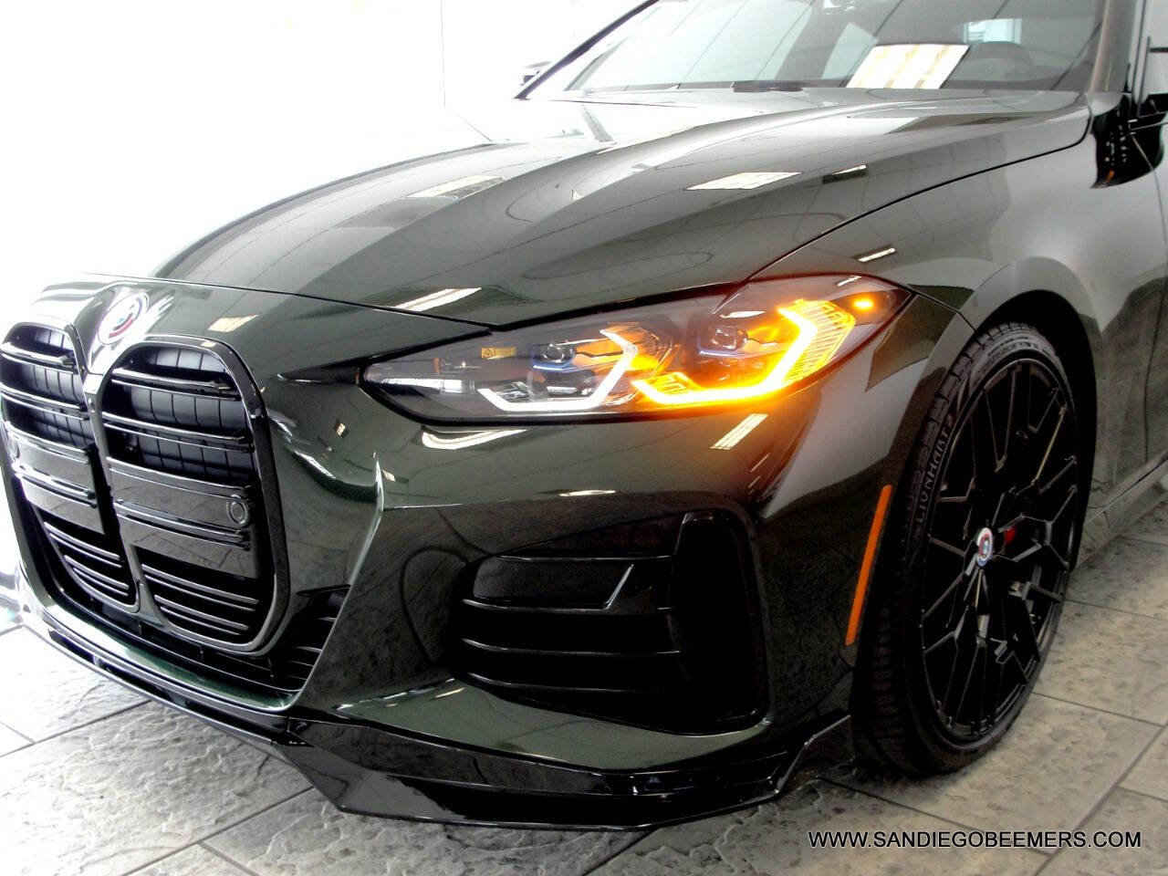 Used 2022 BMW M440i Coupe w/ Premium Package image 25