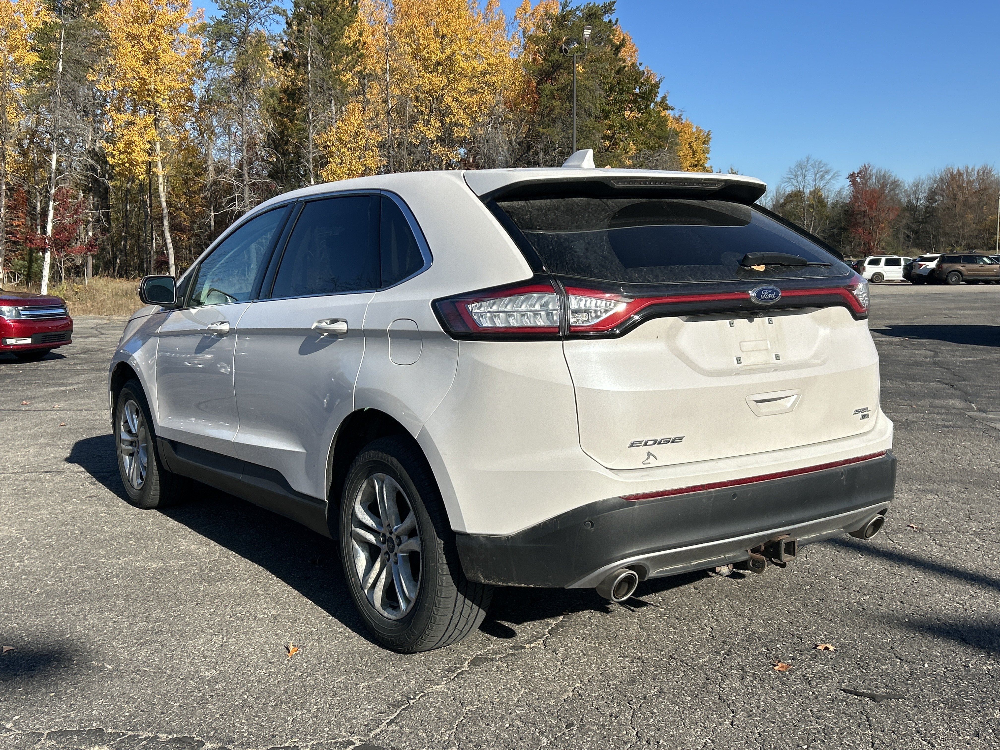 Used 2017 Ford Edge SEL w/ Equipment Group 201A AWD/4WD image 6