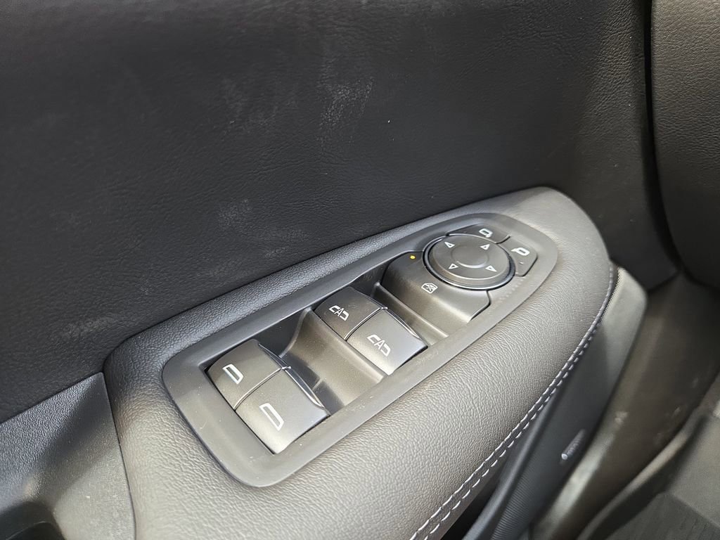 New 2026 Cadillac XT5 Luxury w/ LPO, Floor Liner Package AWD/4WD image 19