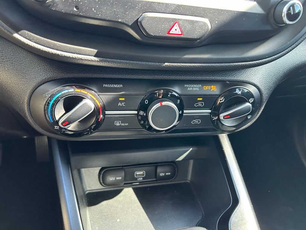 Used 2020 Kia Soul LX image 25