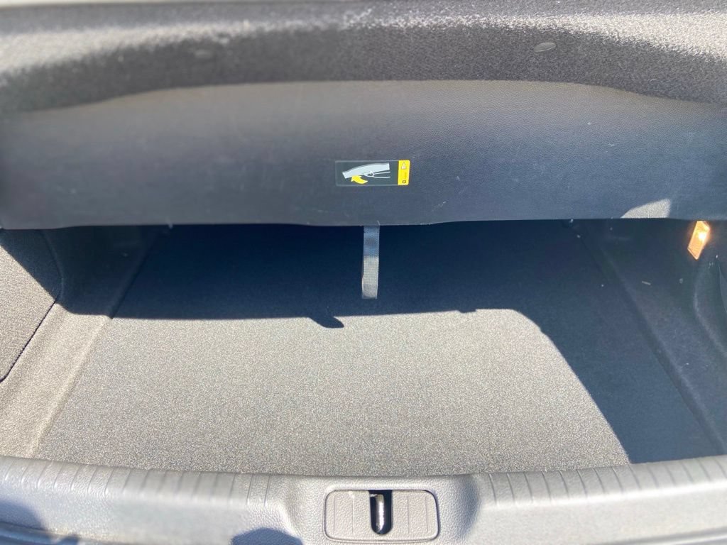 Used 2019 Buick Cascada Premium FWD image 29