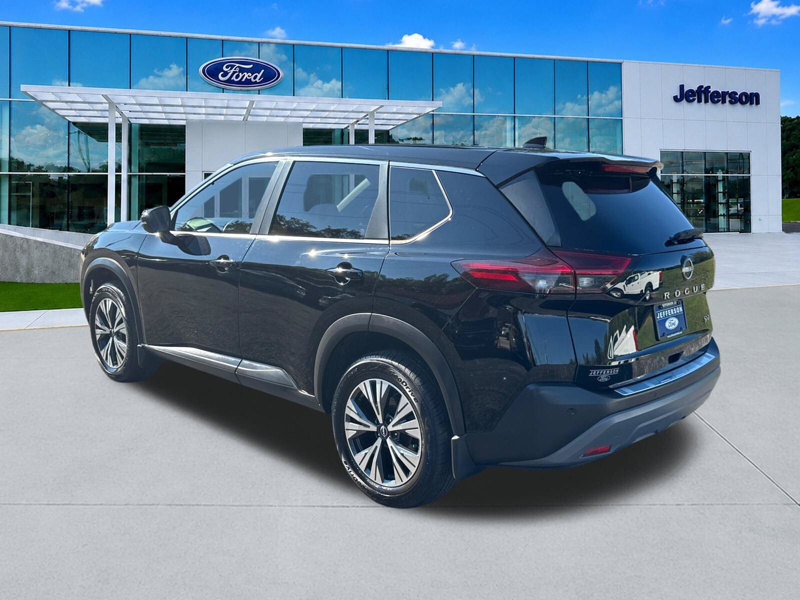 Used 2022 Nissan Rogue SV FWD image 5