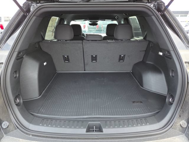New 2026 Chevrolet Equinox LT w/ Safety and Technology Package AWD/4WD image 18