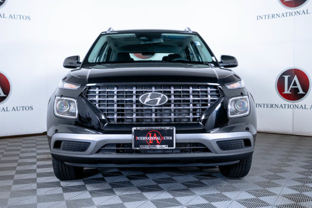 New 2026 Hyundai Venue SEL FWD image 3