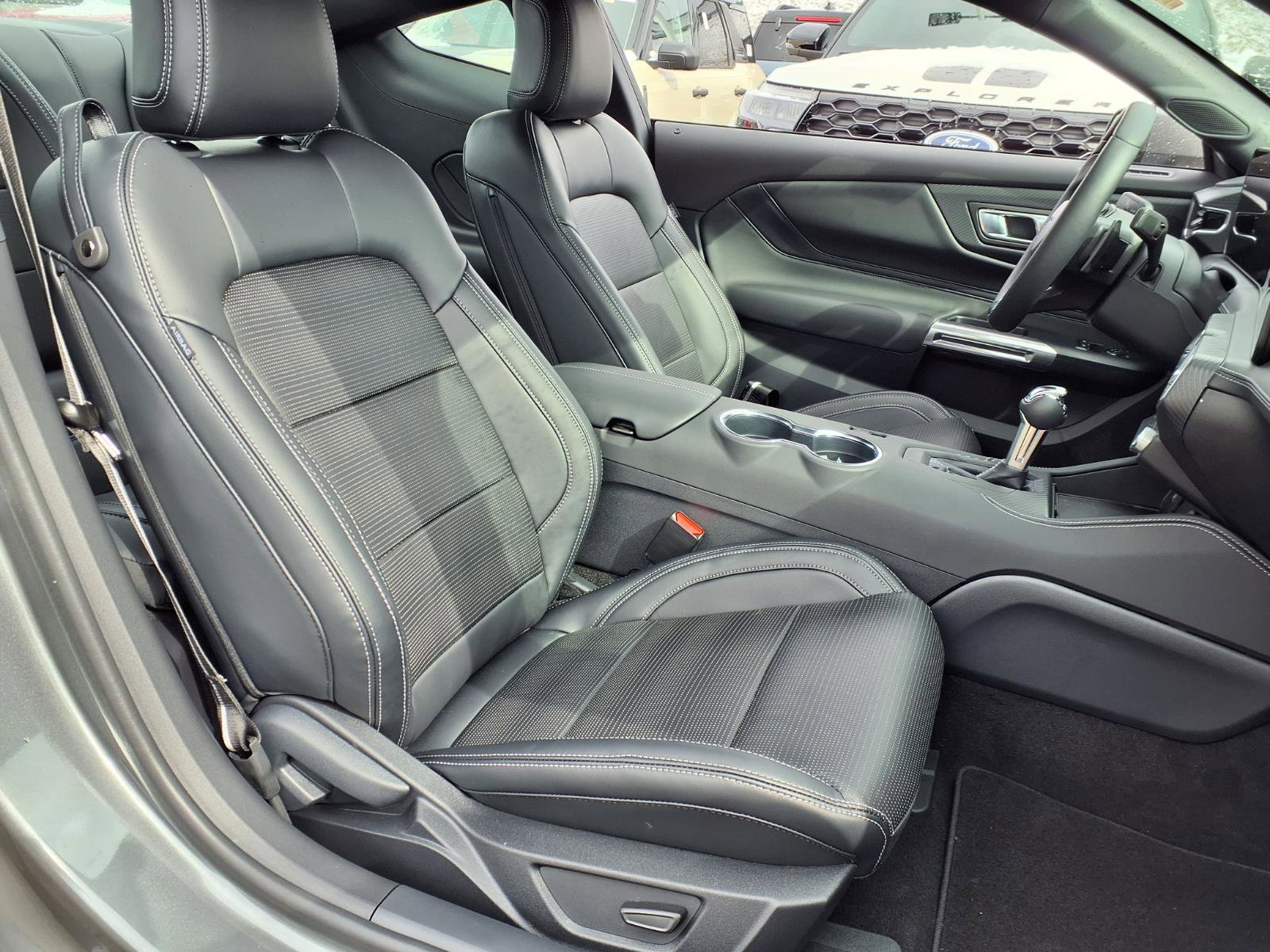 Certified 2025 Ford Mustang GT Premium image 8