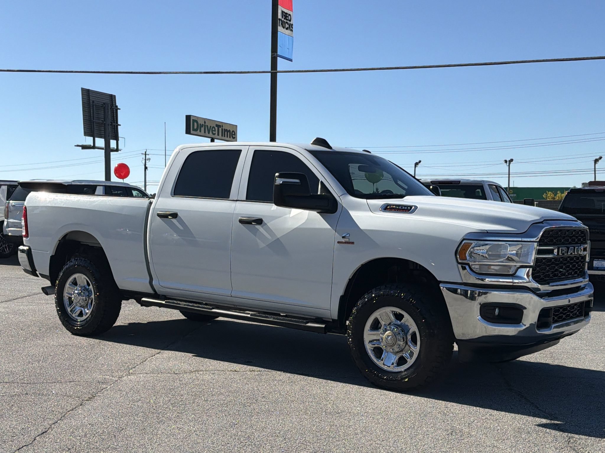 Used 2024 RAM 2500 Tradesman w/ Chrome Appearance Group AWD/4WD image 25