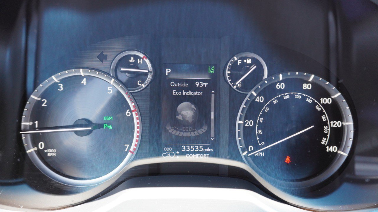 Certified 2022 Lexus GX 460 Luxury w/ Accessory Package AWD/4WD image 15