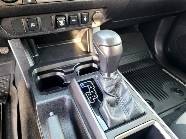 Used 2020 Toyota Tacoma TRD Sport image 19
