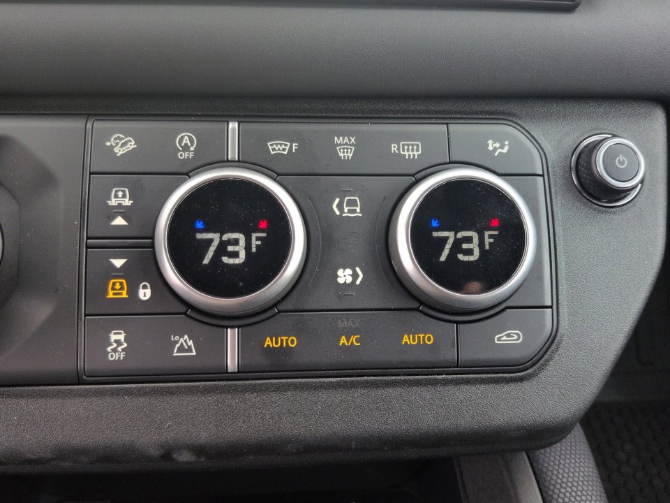 Used 2025 Land Rover Defender 130 Outbound image 18