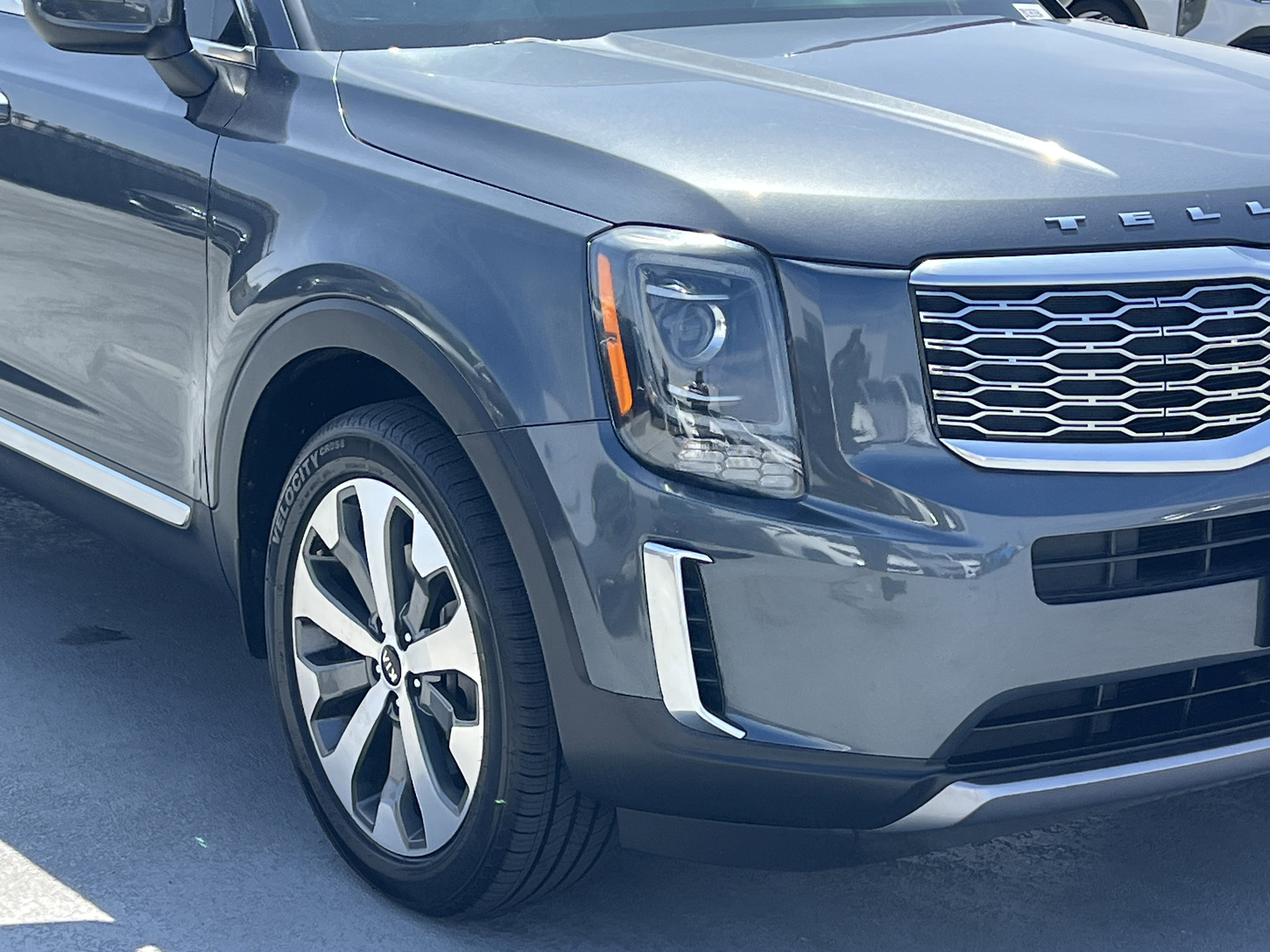 Certified 2020 Kia Telluride S image 13
