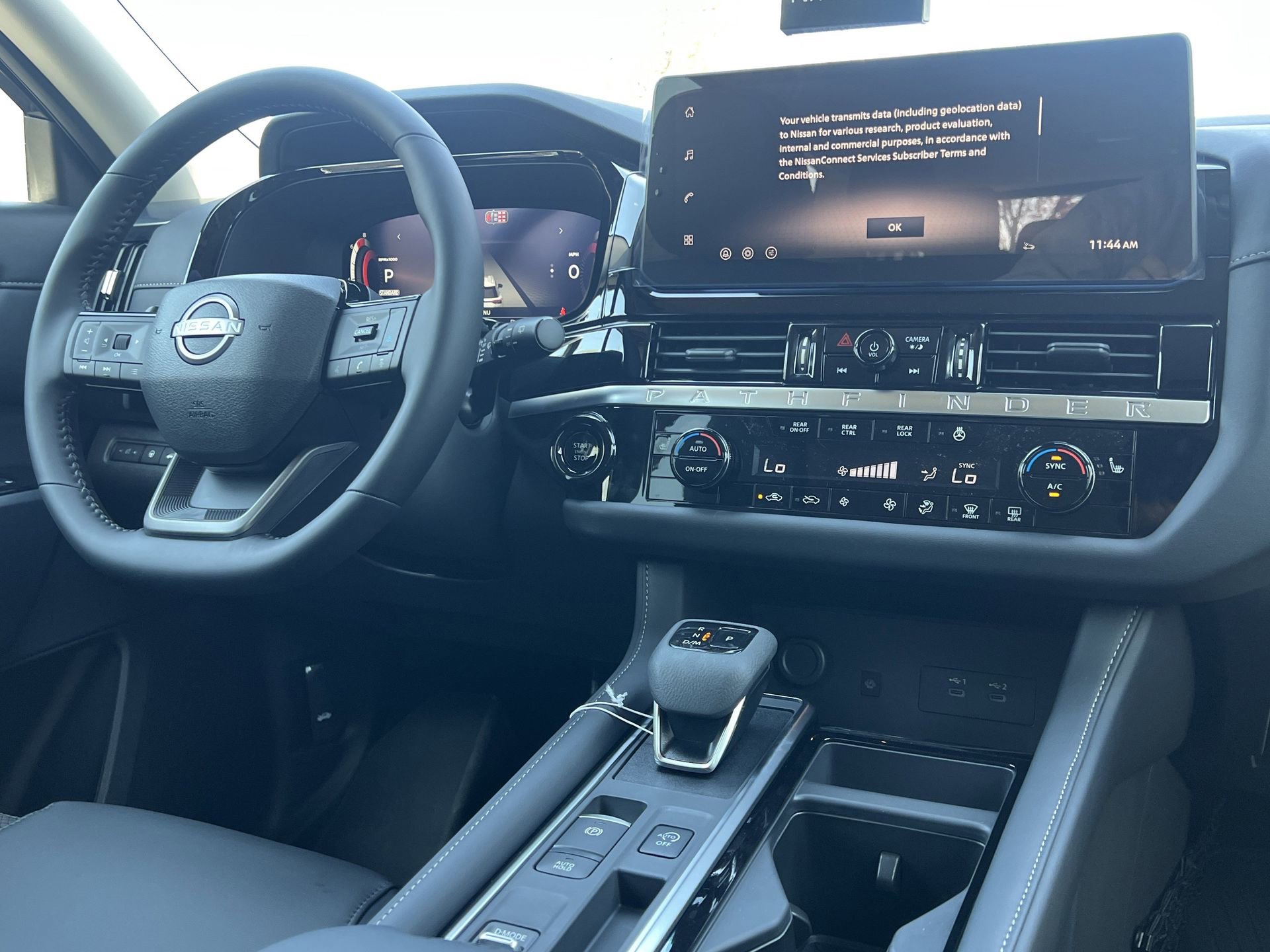 New 2026 Nissan Pathfinder SL FWD image 3