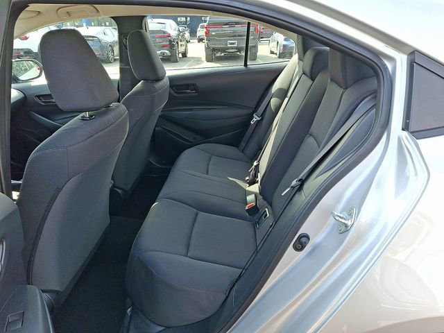 Used 2025 Toyota Corolla LE FWD image 13