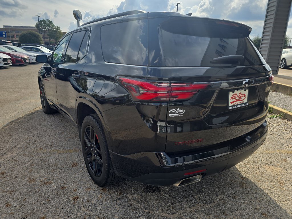Used 2023 Chevrolet Traverse Premier w/ Redline Edition image 7