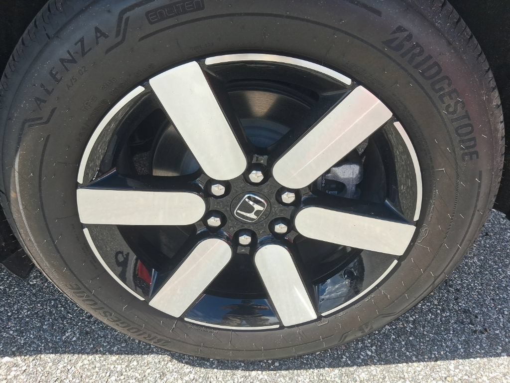 Used 2025 Honda Prologue Touring image 14