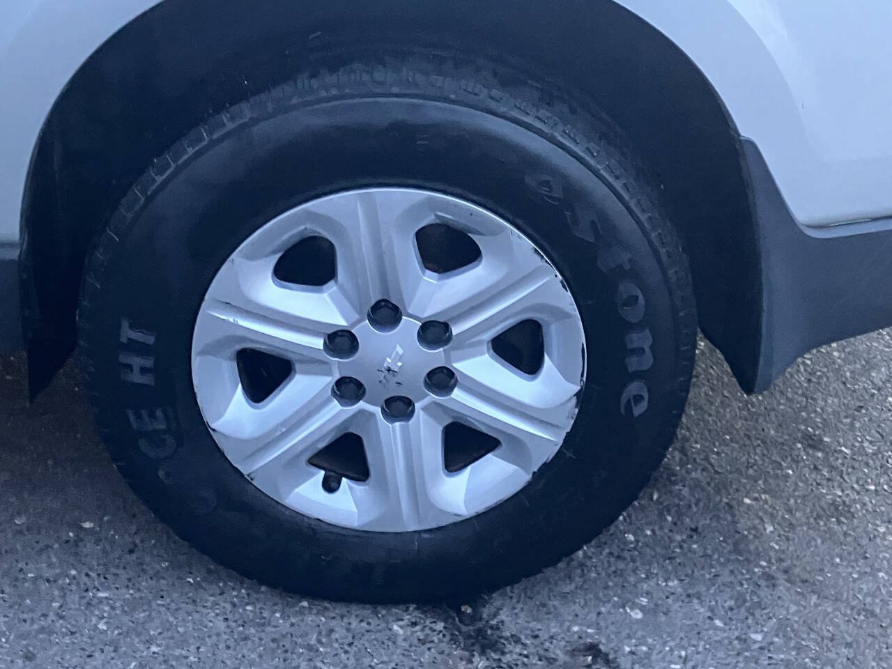 Used 2014 Chevrolet Traverse LS FWD image 14