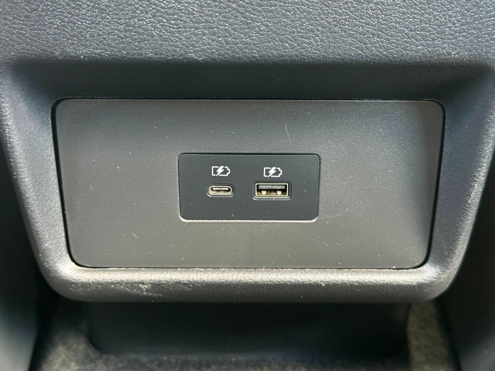 Used 2022 Nissan Rogue SV FWD image 29