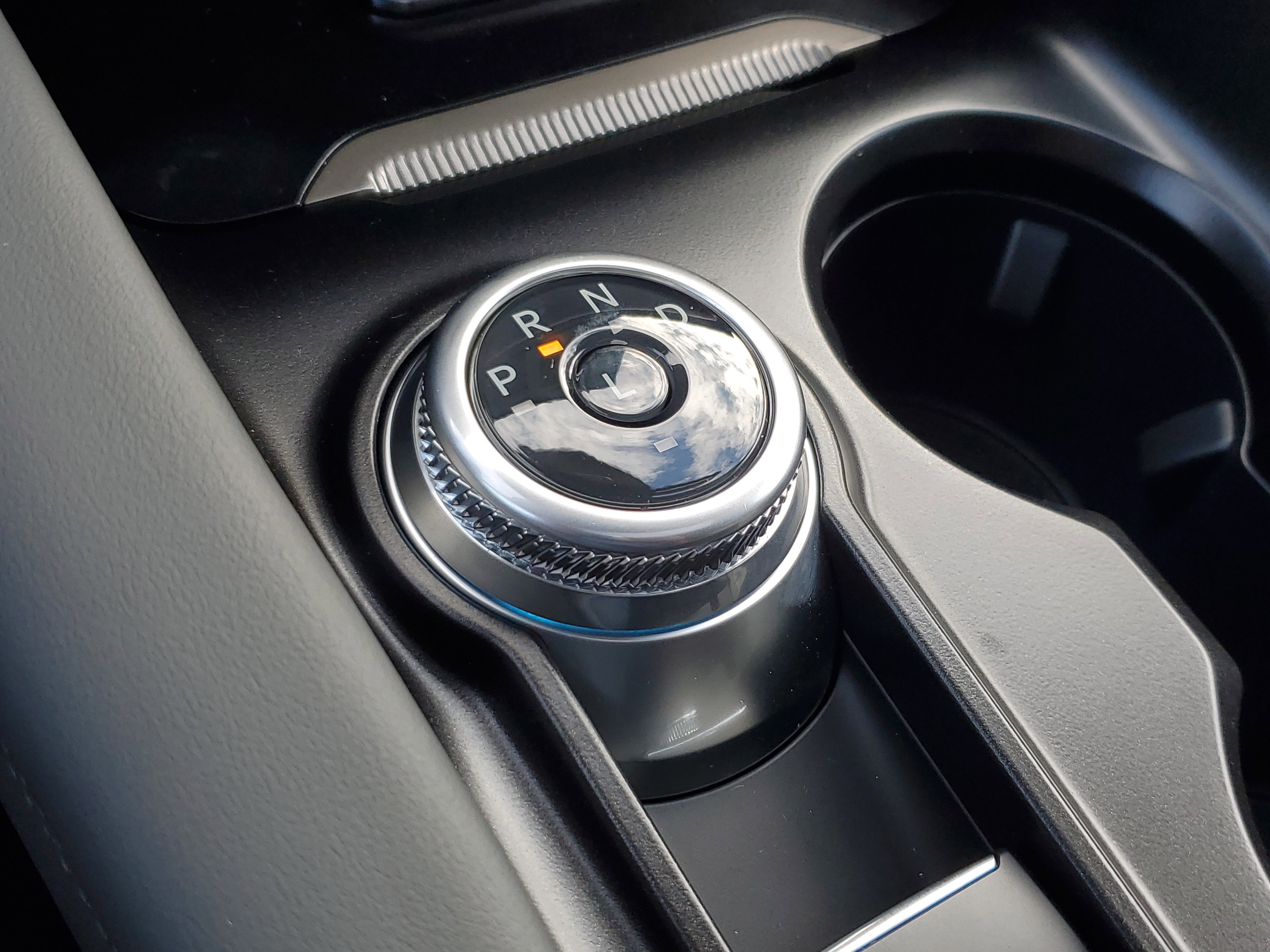 New 2025 Ford Explorer Active w/ Active Comfort Package image 31