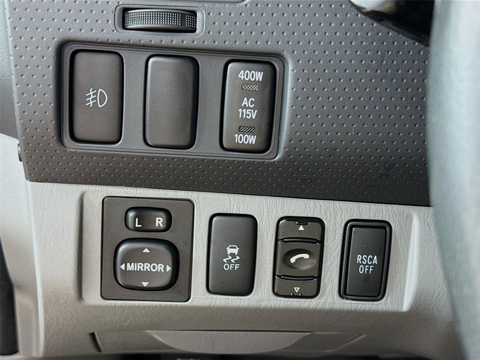 Used 2011 Toyota Tacoma 4x4 Access Cab V6 w/ TRD Sport Pkg image 14