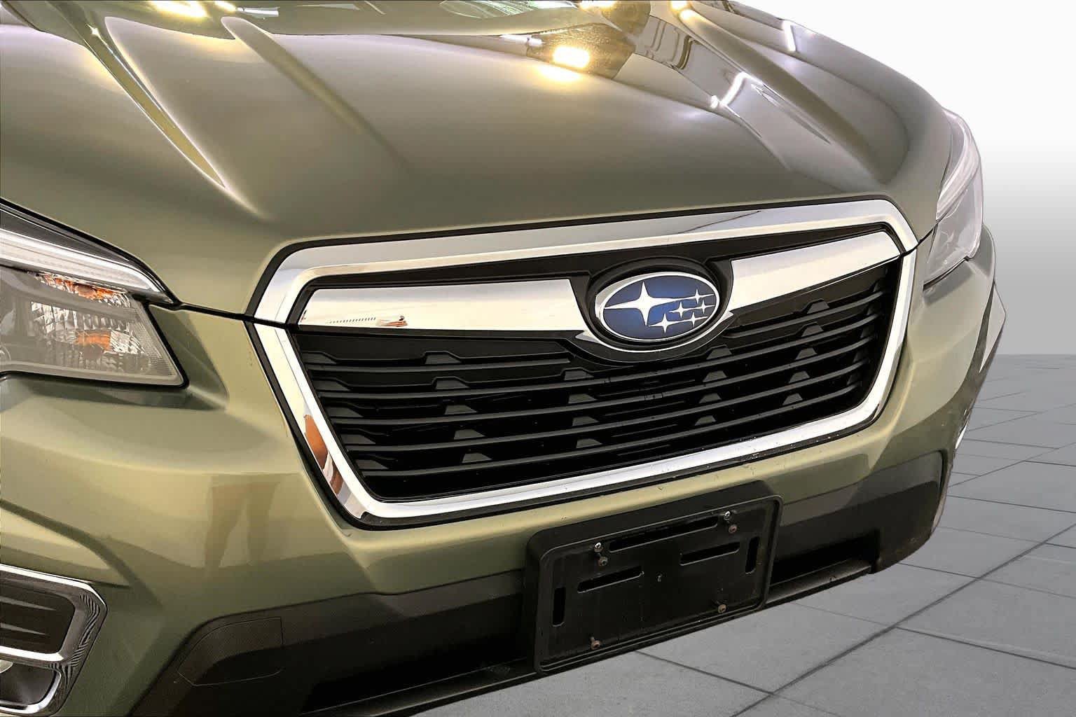 Used 2021 Subaru Forester Limited AWD/4WD image 32