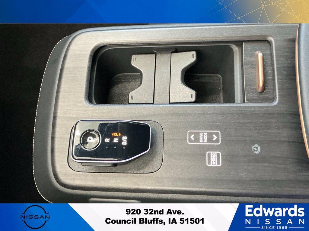 Used 2025 Nissan Ariya FWD image 28
