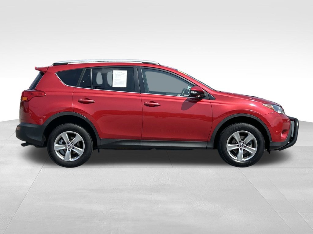 Used 2015 Toyota RAV4 XLE FWD image 2
