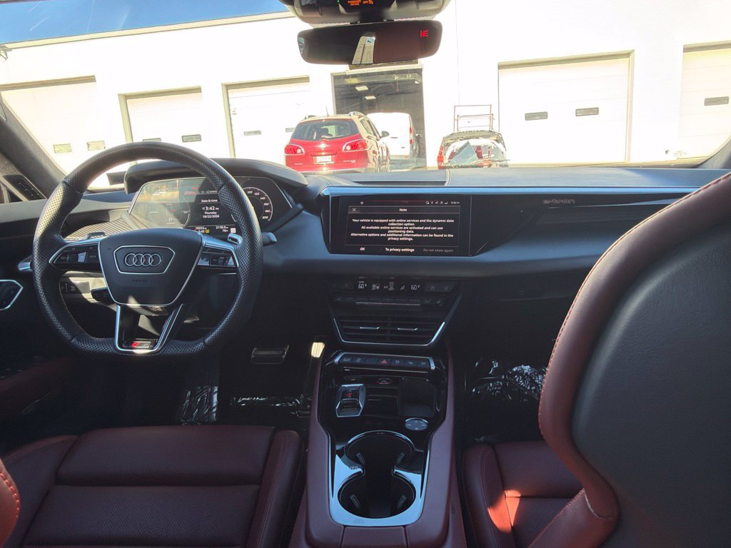 Used 2024 Audi RS e-tron GT AWD/4WD image 19